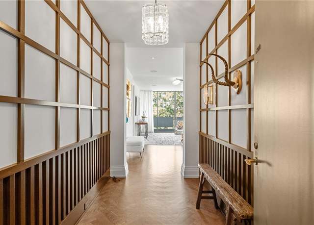 Property at 2575 Peachtree Rd NE Unit 9G, Atlanta, GA 30305, 2 beds, 2 baths