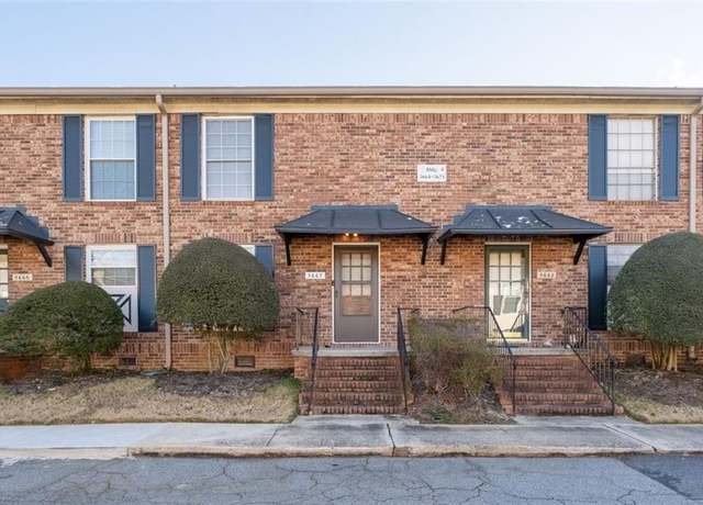 Property at 5667 Kingsport Dr, Atlanta, GA 30342, 2 beds, 1.5 baths