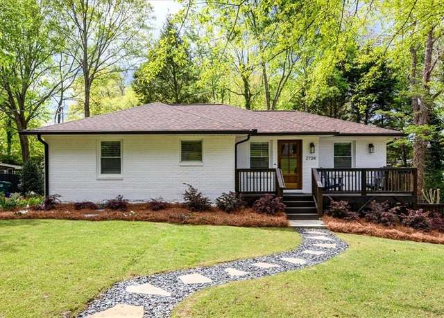 Property at 2724 Parkwood Rd SE, Smyrna, GA 30080, 3 beds, 3 baths