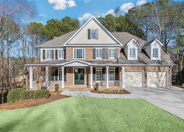 Property at 1584 Fernstone Cir NW, Acworth, GA 30101, 6 beds, 5.5 baths