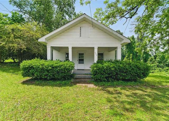 Property at 232 Polk Ave, Dallas, GA 30132, 2 beds, 1 bath