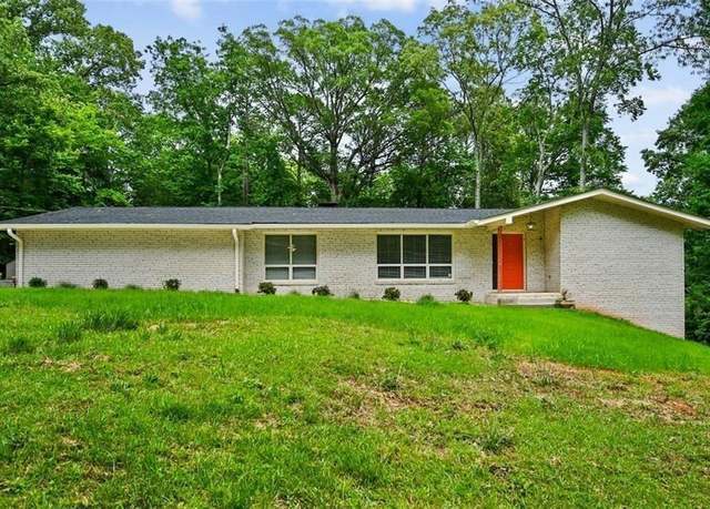 Property at 3332 Saint John Dr, East Point, GA 30344, 5 beds, 3 baths