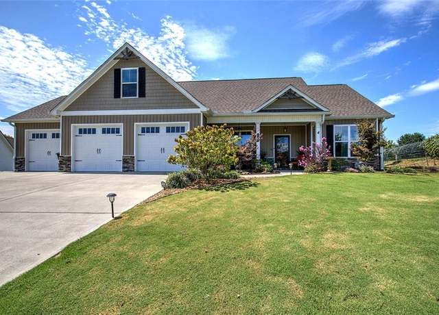 Property at 127 Alex Ct, Calhoun, GA 30701, 4 beds, 2 baths