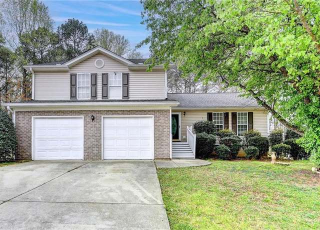 Property at 5880 April Dr, Sugar Hill, GA 30518, 5 beds, 3 baths