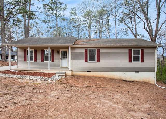Property at 5700 Tracy Dr, Mableton, GA 30126, 3 beds, 1.5 baths