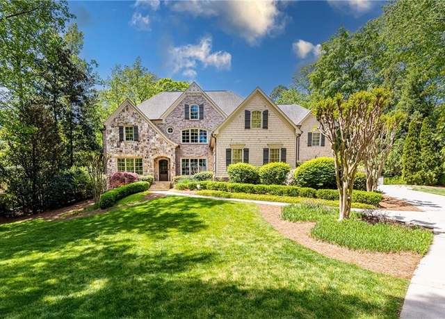 Property at 5178 S Trimble Rd, Atlanta, GA 30342, 6 beds, 7.5 baths