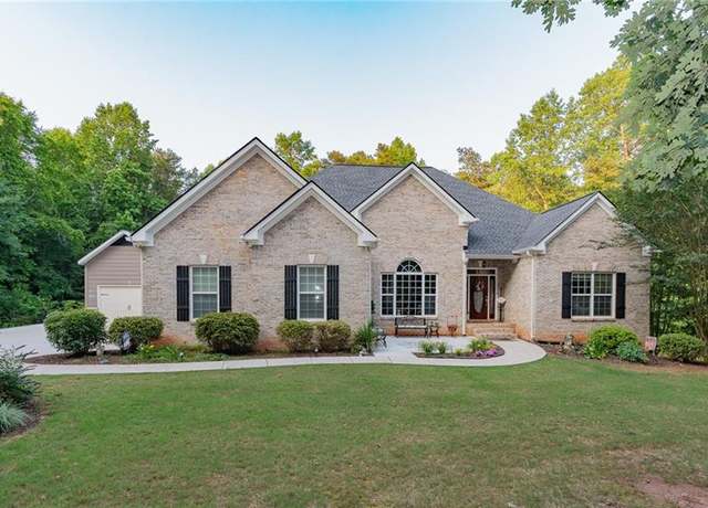 Property at 219 Periwinkle Way, Pendergrass, GA 30567, 4 beds, 3.5 baths