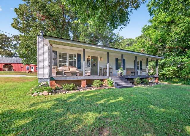 Property at 1724 Cedar Grove Church Rd, Winder, GA 30680, 4 beds, 2.5 baths