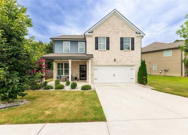 Property at 2360 Annes Lake Cir, Lithonia, GA 30058, 3 beds, 2.5 baths