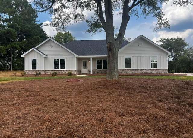 Property at 364 Pleasant Hill Church Rd, Statham, GA 30666, 4 beds, 3 baths
