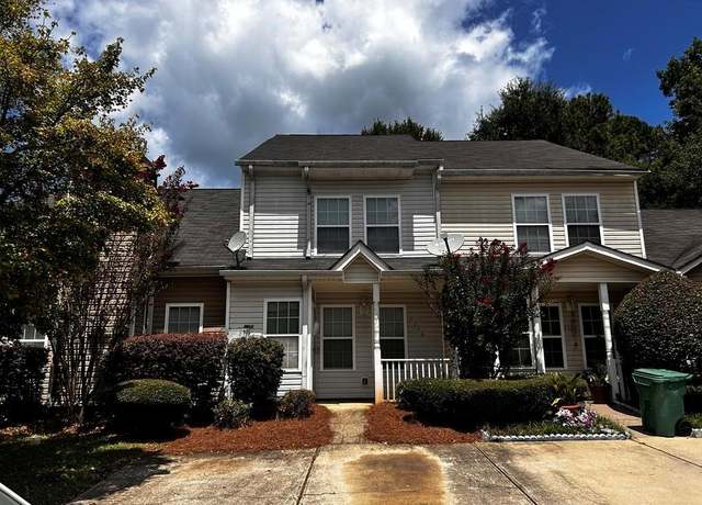 Property at 6318 Wellington Walk Way, Lithonia, GA 30058, 2 beds, 1.5 baths