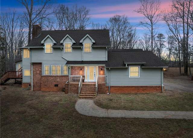 Property at 532 Ridley Rd, Dahlonega, GA 30533, 4 beds, 3 baths