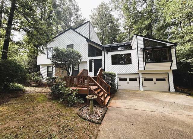 Property at 3312 Winter Wood Ct, Marietta, GA 30062, 4 beds, 3 baths