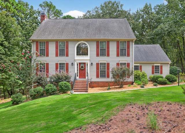 Property at 82 Cedar Blf, Winder, GA 30680, 3 beds, 3 baths