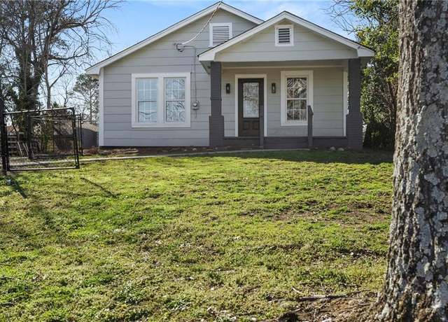 Property at 10 Wingfield St SW, Rome, GA 30165, 3 beds, 1 bath