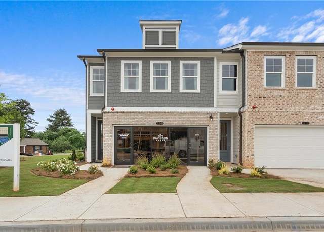 Property at 508 Red Ter, Marietta, GA 30060, 3 beds, 2.5 baths