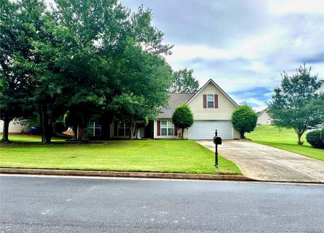 Property at 405 Windsor Brook Ln, Lawrenceville, GA 30045, 4 beds, 2 baths