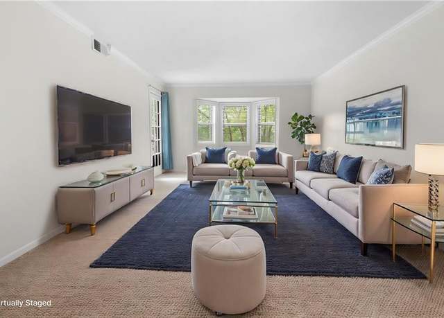 Property at 6851 Roswell Rd Unit I29, Atlanta, GA 30328, 3 beds, 2 baths