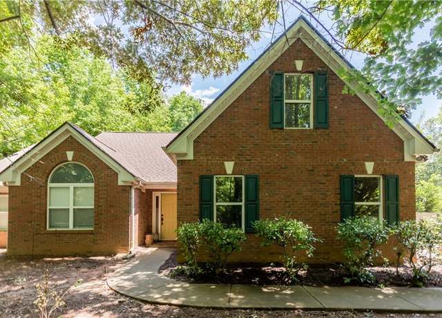 Property at 5533 Rose Ridge Ct, Flowery Branch, GA 30542, 4 beds, 2 baths