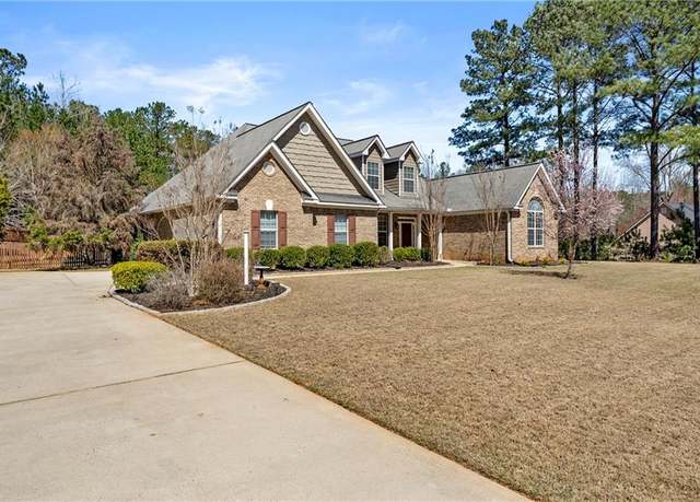 Property at 79 Tiffany Trce, Palmetto, GA 30268, 4 beds, 4.5 baths