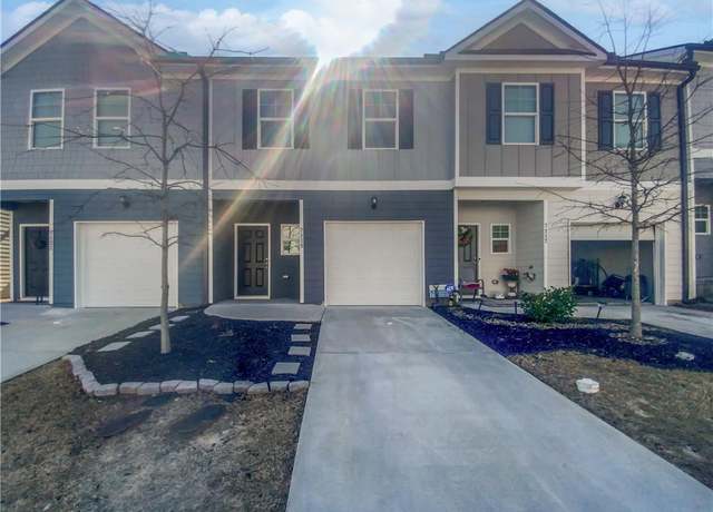Property at 7119 Gladstone Cir, Lithonia, GA 30038, 3 beds, 2.5 baths