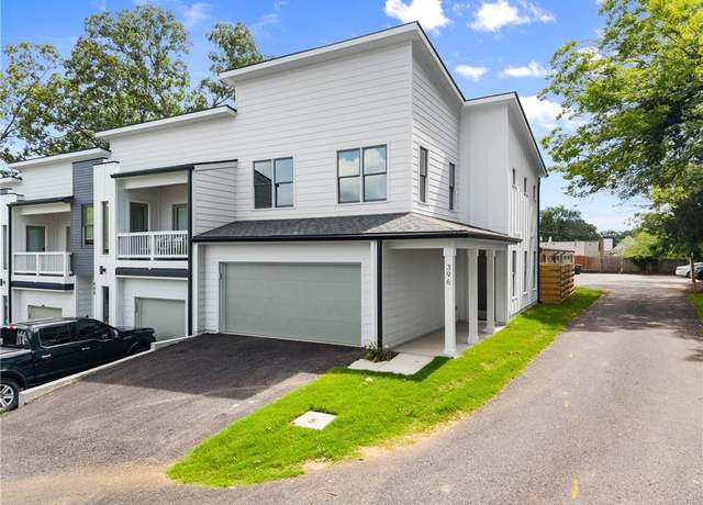 Property at 396 Forrest Ave, Gainesville, GA 30501, 3 beds, 2.5 baths