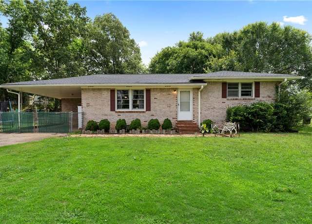 Property at 107 Meadow Ln, Cartersville, GA 30120, 3 beds, 1 bath