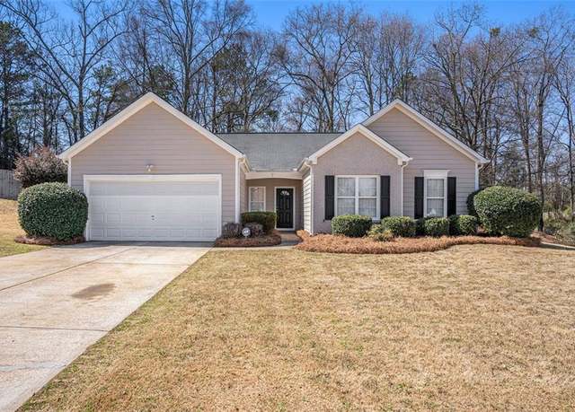 Property at 441 Concord Cir, Mcdonough, GA 30253, 3 beds, 2 baths