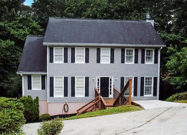 Property at 1394 Rustlewood Ct SW, Lilburn, GA 30047, 4 beds, 3.5 baths
