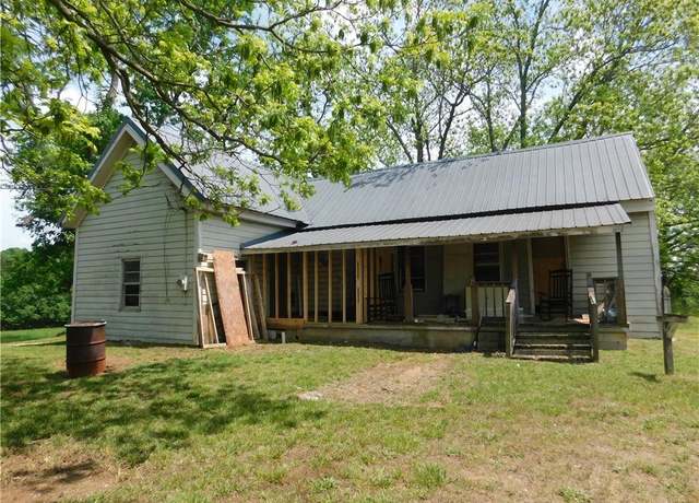Property at 143 Howington Rd, Jefferson, GA 30549, 2 beds, 1 bath