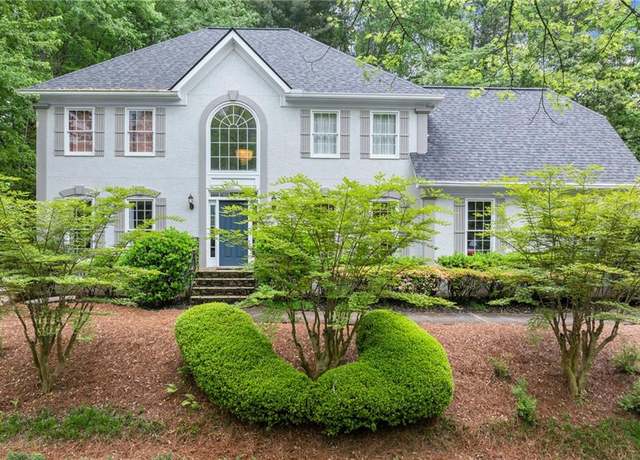 Property at 4433 Windsor Oaks Cir, Marietta, GA 30066, 4 beds, 2.5 baths