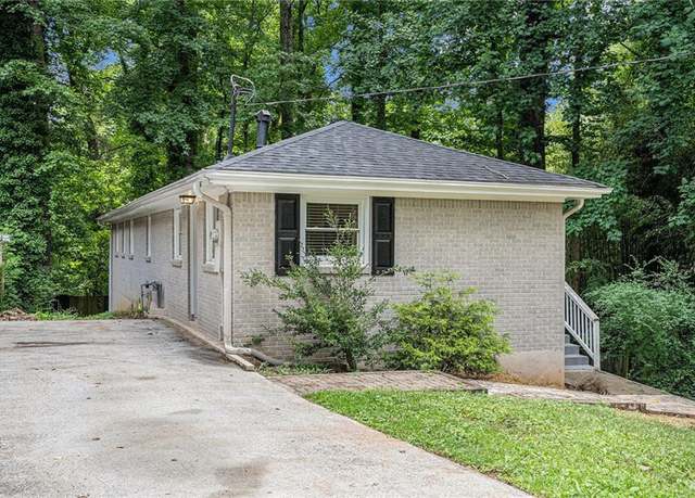 Property at 2721 Glenvalley Dr, Decatur, GA 30032, 3 beds, 2 baths