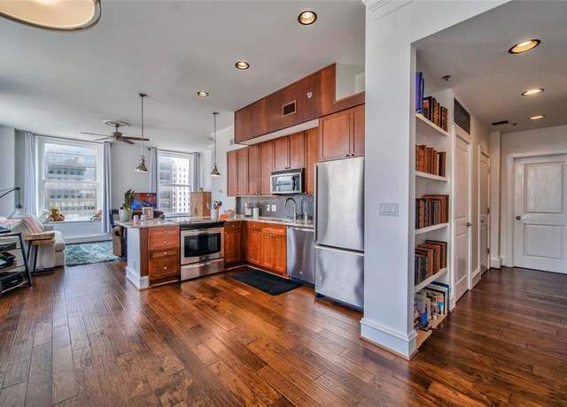 Property at 57 Forsyth St NW Unit 12B, Atlanta, GA 30303, 1 bed, 1.5 baths