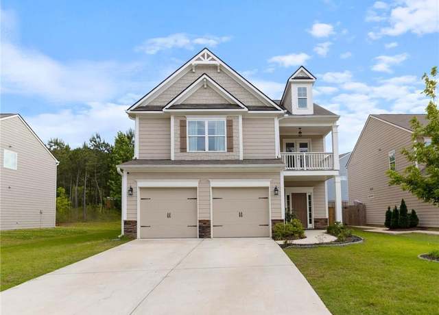 Property at 1048 Shadow Glen Dr, Fairburn, GA 30213, 4 beds, 2.5 baths