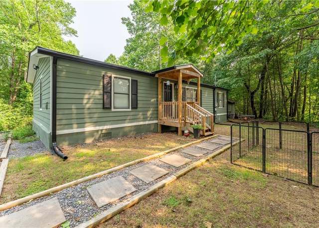 Property at 67 Gatewood Rd, Ellijay, GA 30540, 3 beds, 2 baths