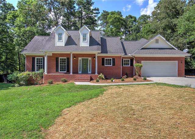 Property at 20 Ryles Rd SW, Cartersville, GA 30120, 3 beds, 2.5 baths