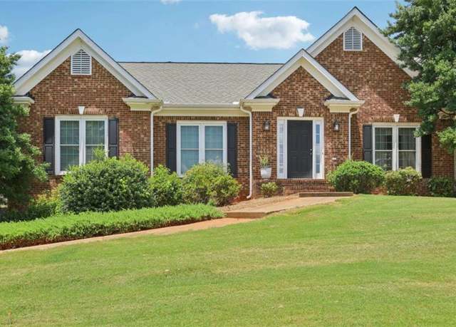 Property at 3725 Morning Crest Way, Cumming, GA 30041, 4 beds, 3 baths