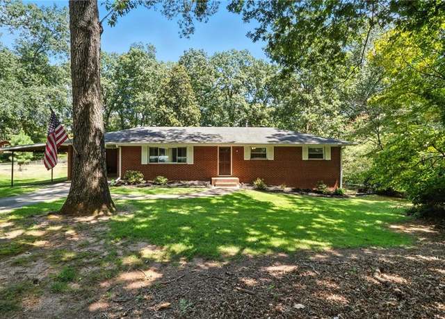 Property at 1784 Hammond Woods Cir SW, Marietta, GA 30008, 3 beds, 2 baths