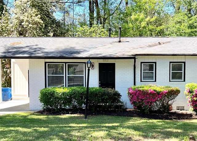 Property at 812 Amber Pl NW, Atlanta, GA 30331, 3 beds, 1 bath