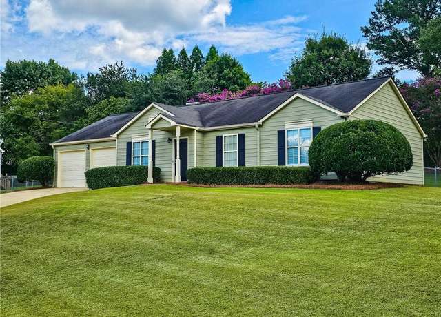 Property at 145 Colemans Bluff Dr, Woodstock, GA 30188, 3 beds, 2 baths