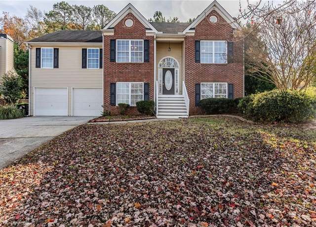 Property at 323 Berkley Dr, Villa Rica, GA 30180, 5 beds, 3 baths