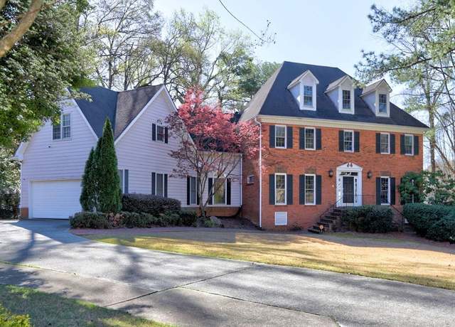 Property at 3012 Asheton Pl NE, Marietta, GA 30068, 6 beds, 4.5 baths