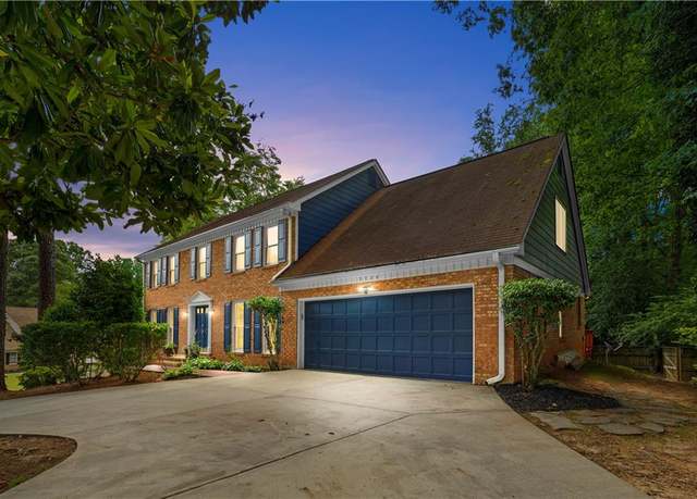 Property at 3228 Turtle Lake Dr SE, Marietta, GA 30067, 5 beds, 2.5 baths