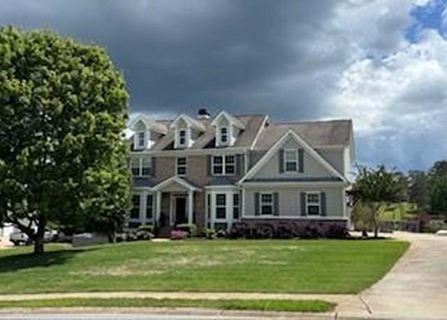 Property at 337 Long Shore Way, Newnan, GA 30265, 6 beds, 4 baths