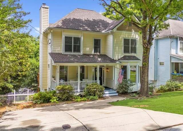 Property at 2653 W Main St NW, Atlanta, GA 30318, 4 beds, 3.5 baths