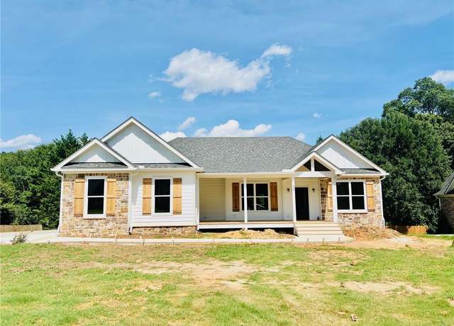 Property at 24 Applewood Ln, Taylorsville, GA 30178, 4 beds, 3 baths