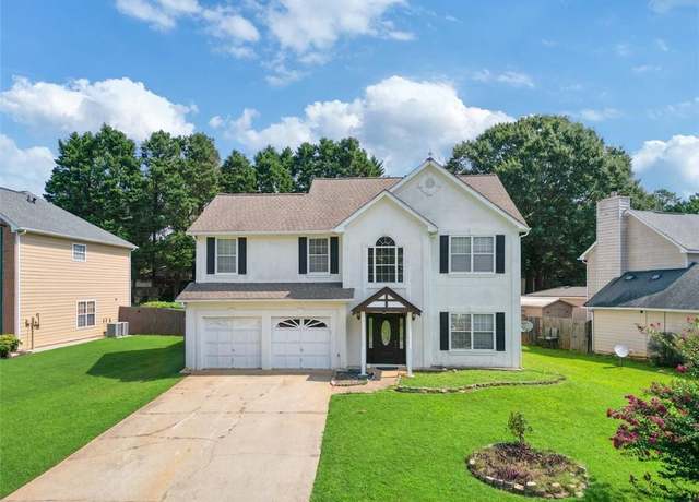 Property at 5465 Arrowind Rd NW, Lilburn, GA 30047, 3 beds, 2.5 baths