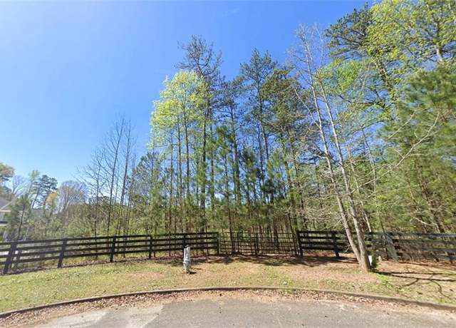 Property at 121 Aaronwood Ct, Alpharetta, GA 30004