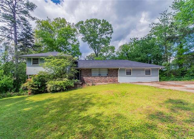 Property at 1956 Joseph Ct, Decatur, GA 30032, 4 beds, 2 baths