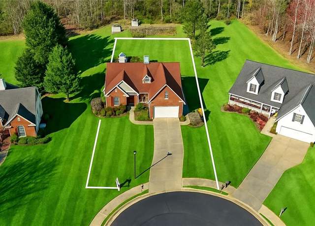 Property at 3076 Harris Mill Ct, Duluth, GA 30096, 6 beds, 4 baths